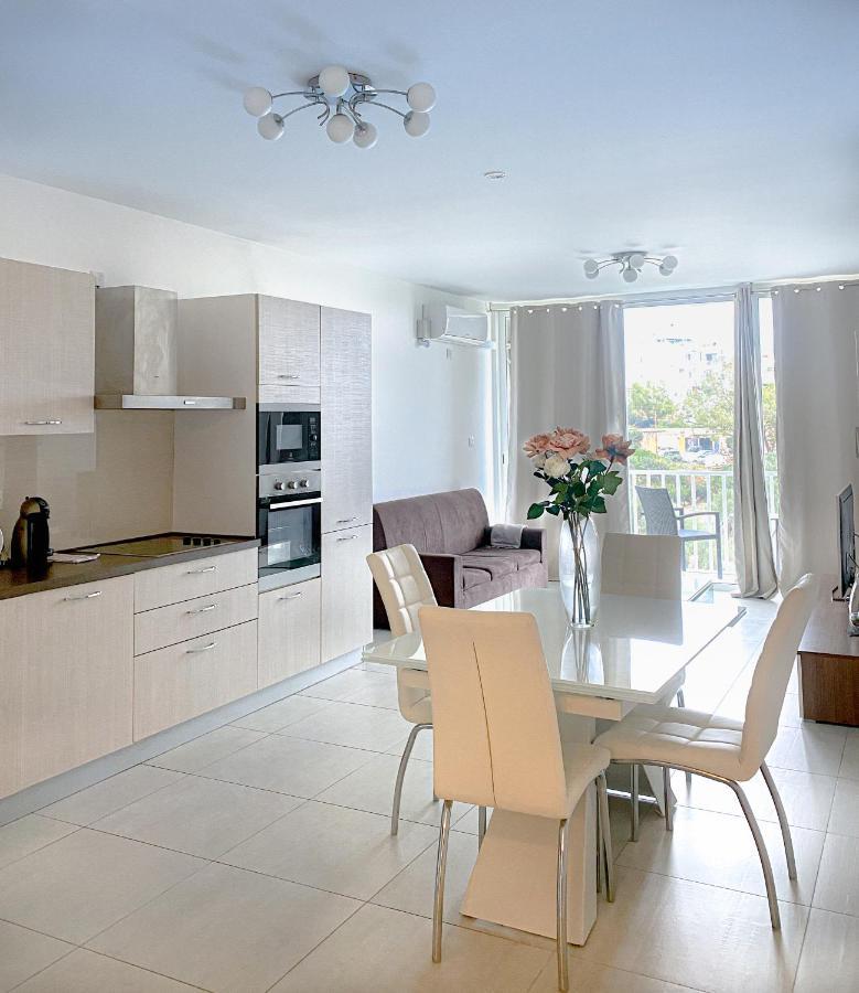Charming Apartment In The Heart Of St. Julians Saint Julian's Eksteriør billede